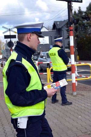 Policjanci w czasie działań „Twoja bezpieczna WuKaDka”