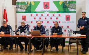 policjanci- uczestnicy debaty