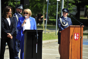 Przewodnicząca i viceburmistrzyni podczas wystąpienia